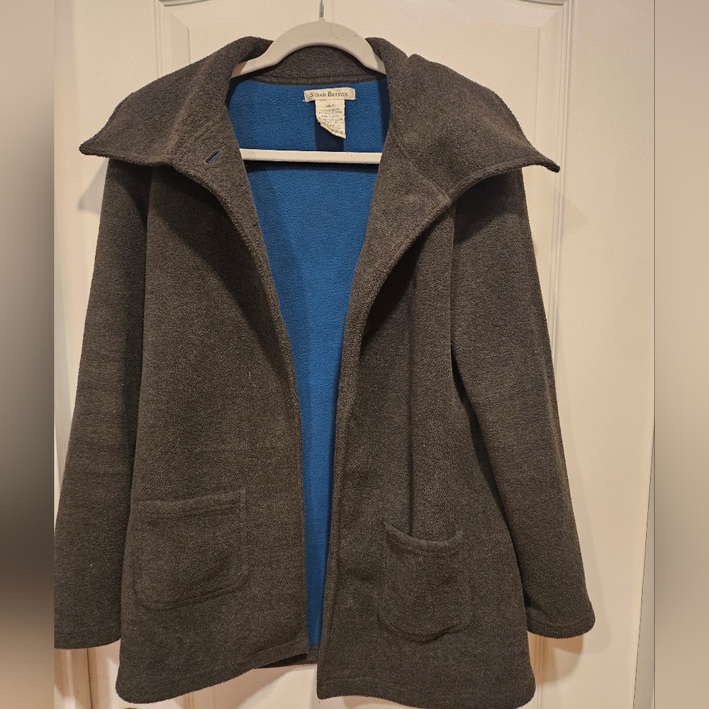 Susan Bristol Gray Coat With Blue Interior Size 6